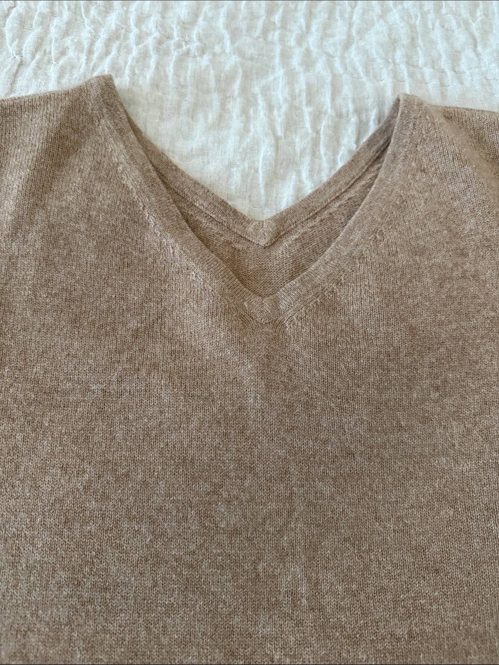 Charter Club Women's Oversize V-Neck 100% Cashmere Sweater in Camel